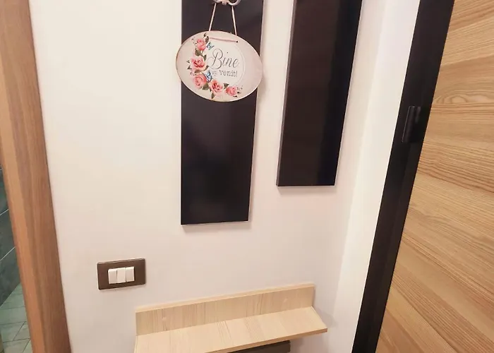 Large Family Blue Marina Piscina Sauna Jacuzzi Năvodari