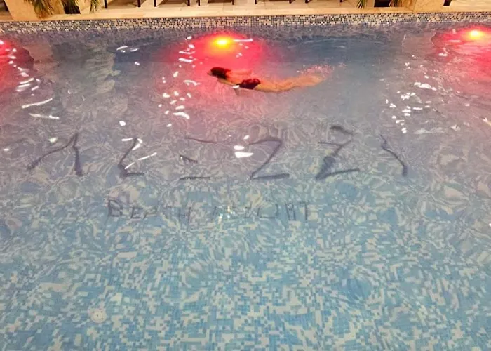 Large Family Blue Marina Piscina Sauna Jacuzzi Apartman *